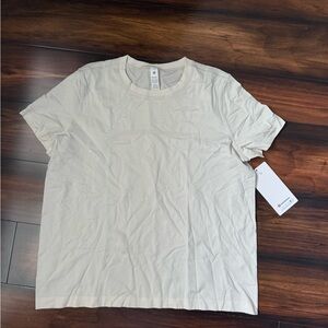 Cream relaxed swiftly tech